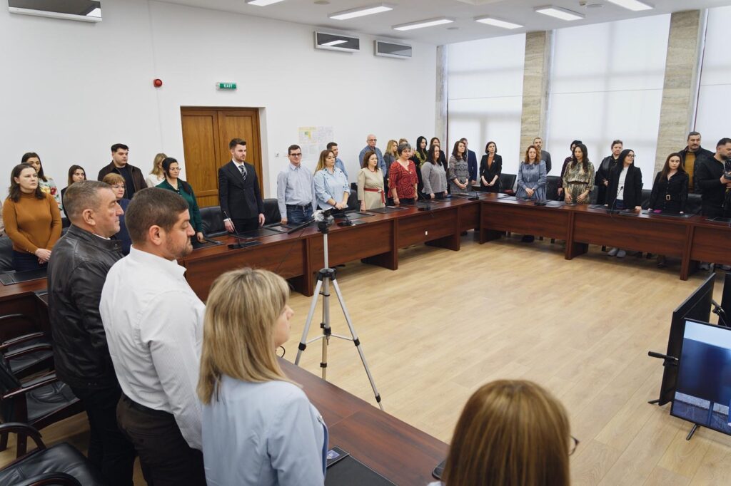 depunere jurământ subprefect Constantin Cristea PSD, învestire subprefect Constantin Cristea