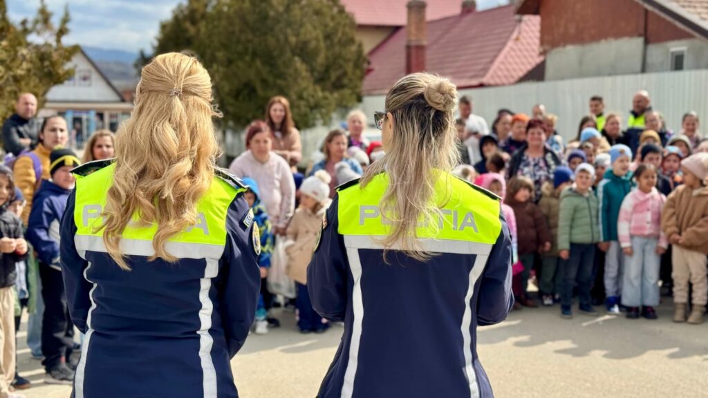 acțiune poliție Buzău Pătârlagele, polițiști Liceul Teoretic Radu Vlădescu Pătârlagele