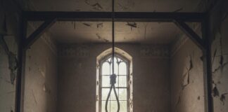 Șocant! Tânăr găsit spânzurat. Ce l-a împins către gestul extrem