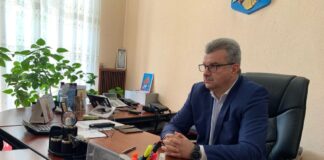 Leonard Dimian, aproape de revenirea la Casa Albă