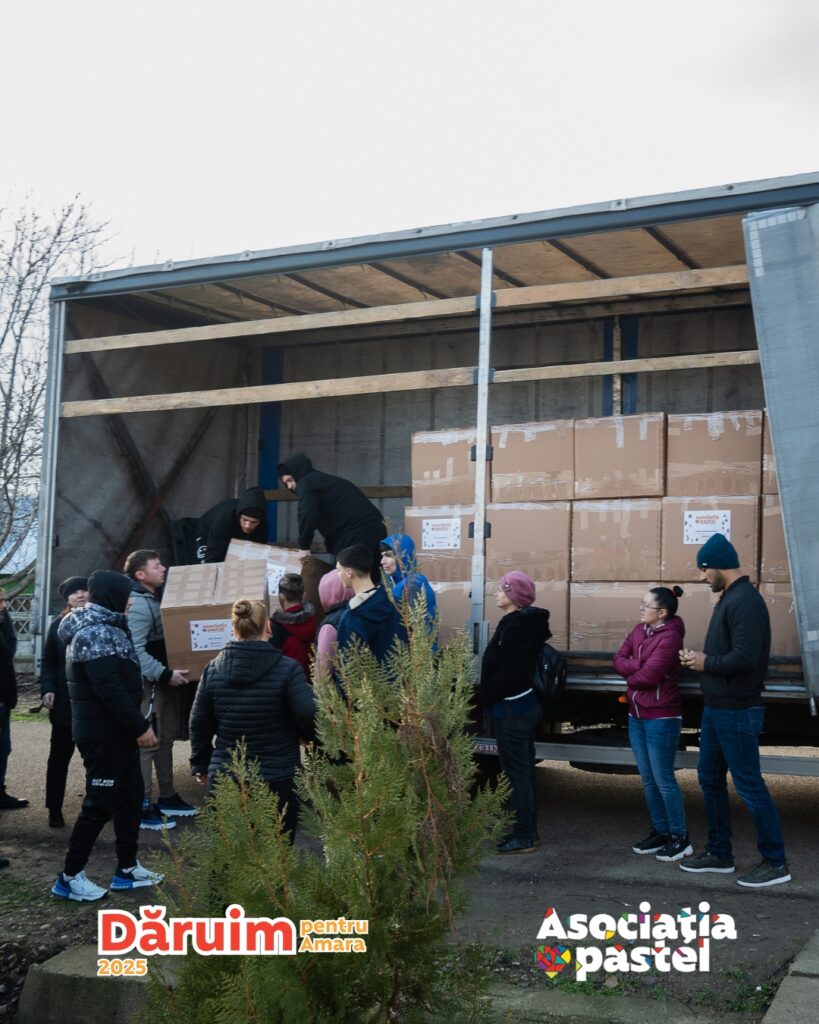 Dăruim pentru Amara Asociatia pastel Primărie, daruri familii sat Amara Balta-Albă