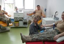 (FOTO) Militari din Garnizoana Buzău, campanie de donare de sânge