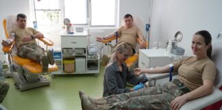 (FOTO) Militari din Garnizoana Buzău, campanie de donare de sânge