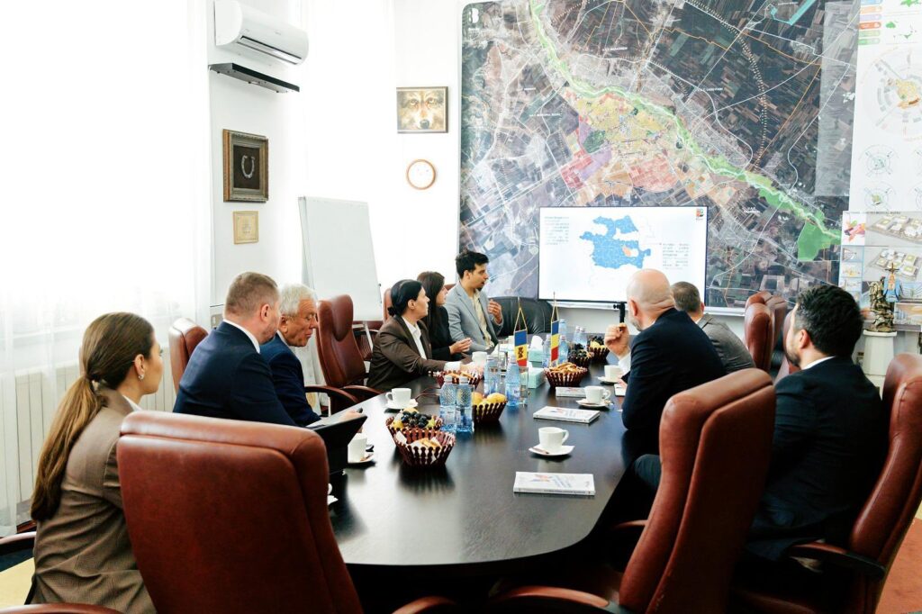 Adrian Petre, Constantin Cristea, Marcel Ciolacu președinte Consiliul Județean Buzău, primar Constantin Toma, Romeo Lungu, vicepremier Republica Moldova Vladimir Bolea vizită Buzău