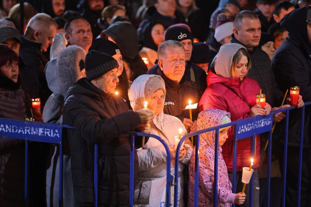 slujbă Înviere noaptea de Paști Buzău