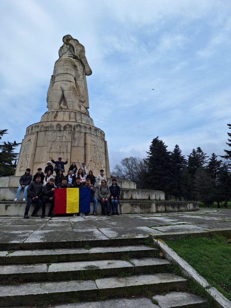 comunicat de presă Erasmus+ Liceul Teoretic Radu Vlădescu Pătrârlagele