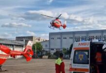 (VIDEO) Copilul electrocutat în Gara Rm. Sărat, transferat cu elicopterul la București