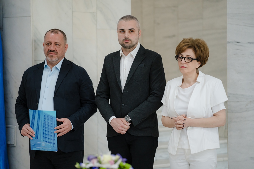 consorțiu medical Buzău, dr. Cătălin Cîrstoiu manager Spital Universitar, Marcel Ciolacu președinte Consiliul Județean Buzău, semnare parteneriat Spital Județean Buzău Spitalul Universitar București