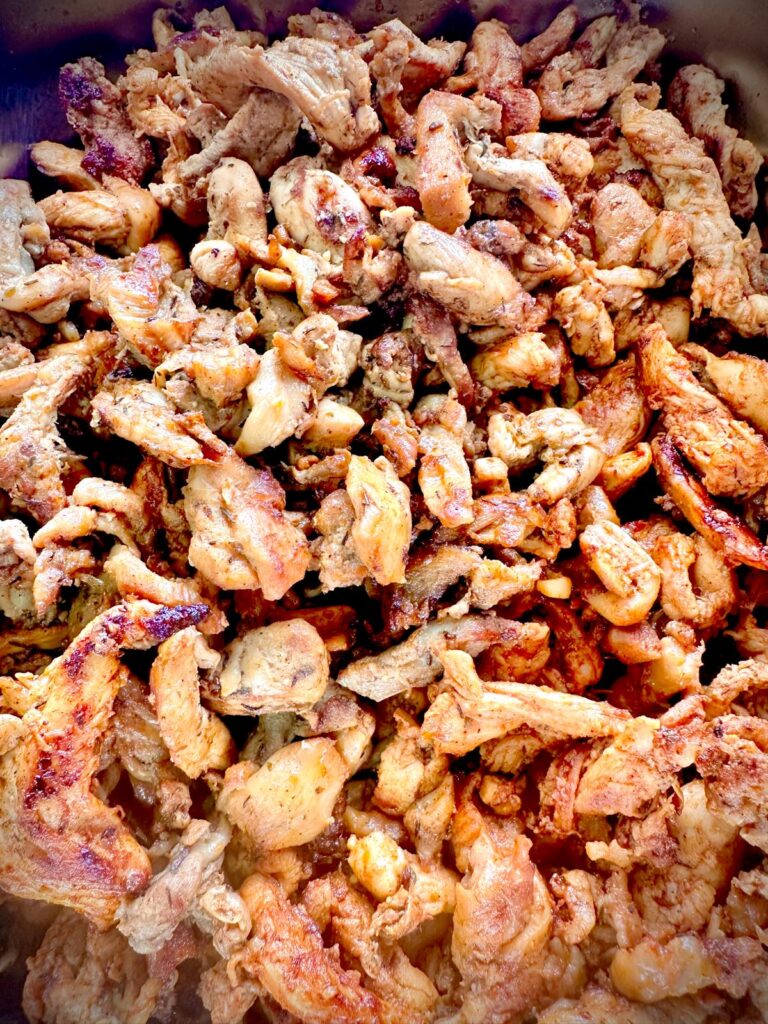 ciolan caramelizat, food truck Buzău, Iolandin Staicu, pui la rotisor, Yolli"s Food Buzău