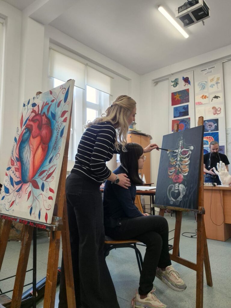 expoziție Forma Vieții Spitalul Județean Buzău, picturi inedite Liceul de Arte Buzău, picturi inedite spital Buzău