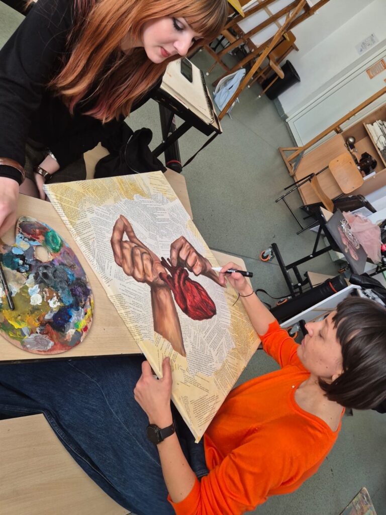 expoziție Forma Vieții Spitalul Județean Buzău, picturi inedite Liceul de Arte Buzău, picturi inedite spital Buzău