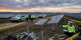 Parc fotovoltaic devalizat. Pagubă de 200.000 de euro, șase bărbați arestați