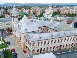 Toți inculpații, achitați în procesul fraudelor informatice din Palatul Comunal. Între timp, doi dintre ei au decedat