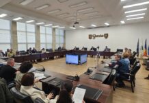 (FOTO) Ședințe la Prefectură. Fond funciar și Comitet Județean pentru Situații de Urgență