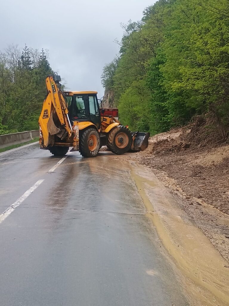 aluviuni versanți DN 10 Gura Siriului