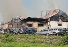 (VIDEO) Vezi AICI urmările incendiului puternic din Vernești