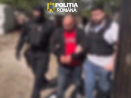 (VIDEO) Cum au acționat hoții care au jefuit casa primarului din Vâlcelele. Unul dintre ei, arestat