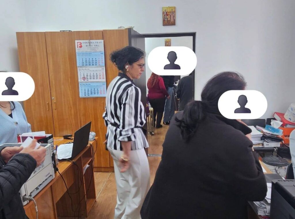 (FOTO) BRĂDEANU. Primărița: Lucrăm pentru a îmbunătăți serviciile oferite fiecărui cetățean 4 activitate Primăria Brădeanu