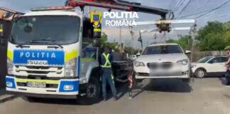 (VIDEO) Mașină furată, hoți în arest. Cum s-a întâmplat