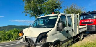 (FOTO) Femeie rănită într-un accident pe DN 10