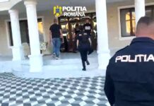 (VIDEO) Percheziții. Cămătari săltați de mascați. Ce avere au făcut din amenințări și șantaj
