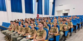 (FOTO) Aproape 150 de tineri, noua promoție de maiștri și subofițeri de la școala militară Boboc