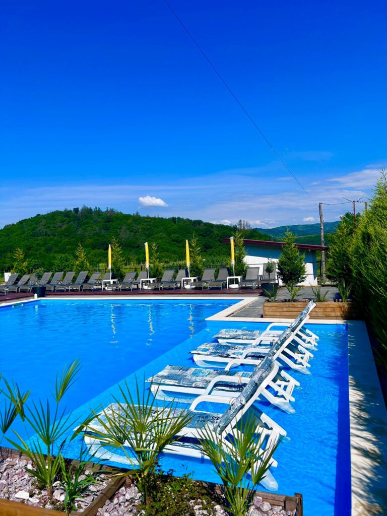 Arome românești și voie bună la Vaya! Weekend tradițional cu grătare încinse și preparate pentru toate gusturile 1 weekend arome românești Vaya Retreat