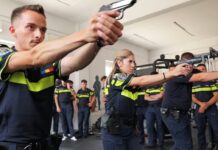 (VIDEO) Noii polițiști din Buzău, stagiu intens de pregătire. Cum s-au antrenat tinerii agenți