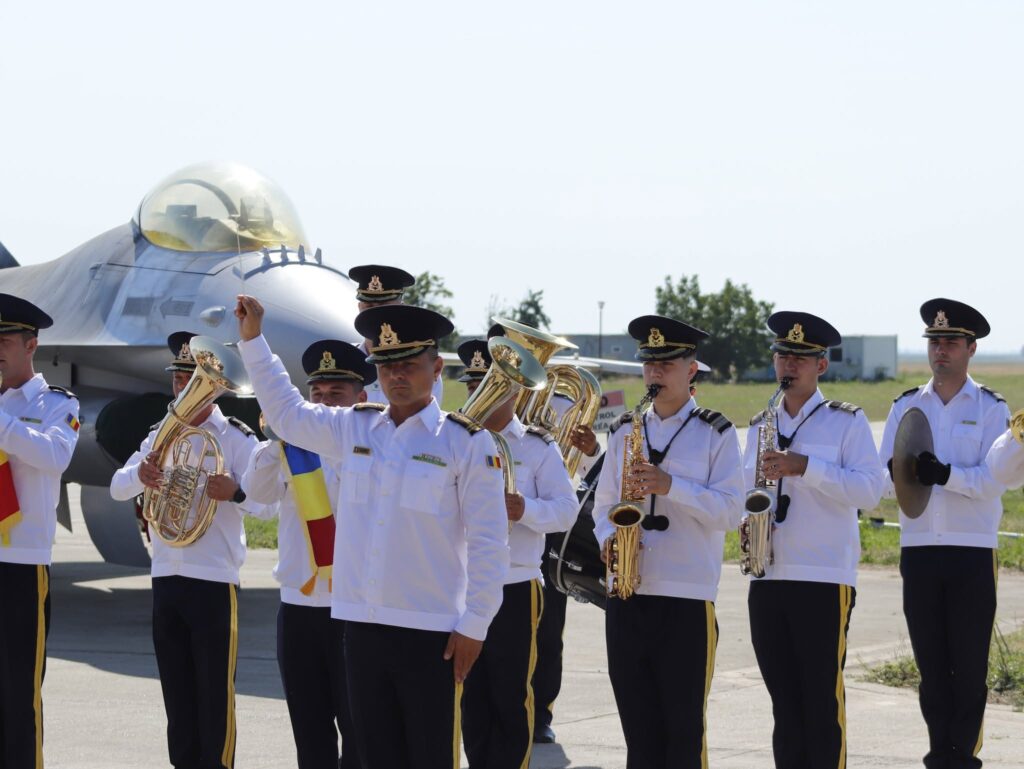 (VIDEO+Galerie FOTO) Emoțiile absolvirii la școala militară Boboc 4 festivitate absolvire Boboc 2026, promoție 2026 SMMMSFA Boboc