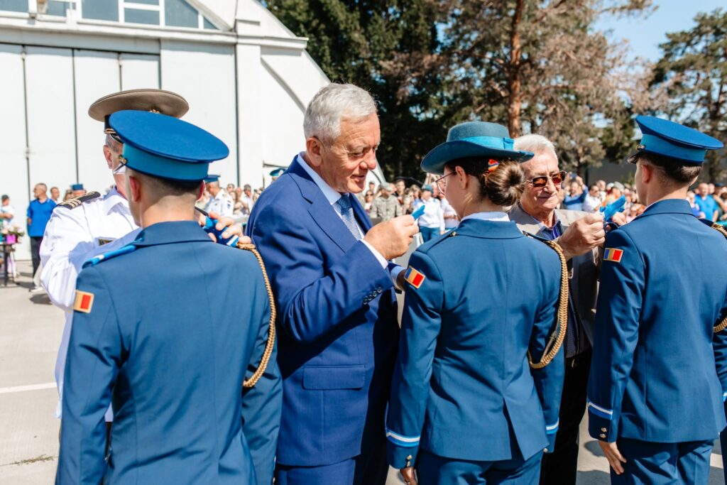 (VIDEO+Galerie FOTO) Emoțiile absolvirii la școala militară Boboc 12 festivitate absolvire Boboc 2026, promoție 2026 SMMMSFA Boboc