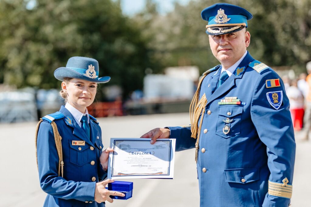 (VIDEO+Galerie FOTO) Emoțiile absolvirii la școala militară Boboc 28 festivitate absolvire Boboc 2026, promoție 2026 SMMMSFA Boboc