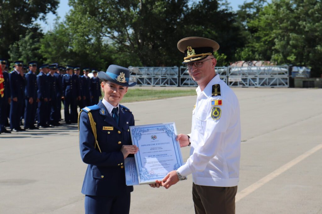 (VIDEO+Galerie FOTO) Emoțiile absolvirii la școala militară Boboc 27 festivitate absolvire Boboc 2026, promoție 2026 SMMMSFA Boboc