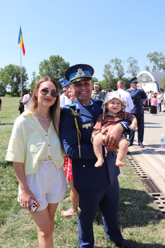 (VIDEO+Galerie FOTO) Emoțiile absolvirii la școala militară Boboc 17 festivitate absolvire Boboc 2026, promoție 2026 SMMMSFA Boboc