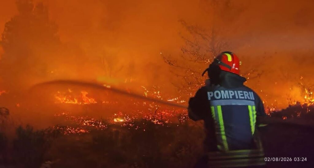 (FOTO) Șase pompieri buzoieni, trimiși în misiune în Grecia 4 ISU Buzău, pompieri buzoieni misiune stingere incendii Grecia