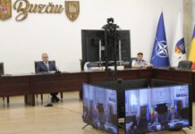 (FOTO) Proiectele PNRR, în videoconferință. Mesajul transmis de prefectul Leonard Dimian