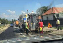(FOTO) Asfaltări în Cislău, pe DN 10. Primar: Vor urma și străzile aferente