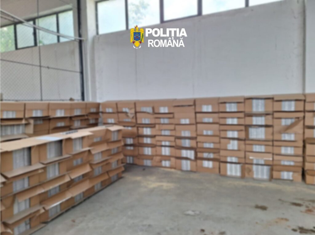 (VIDEO) Captură record de țigări de contrabandă. Unde erau ascunse pachetele. Doi bărbați, reținuți 3 contrabandă țigări captură Buzău