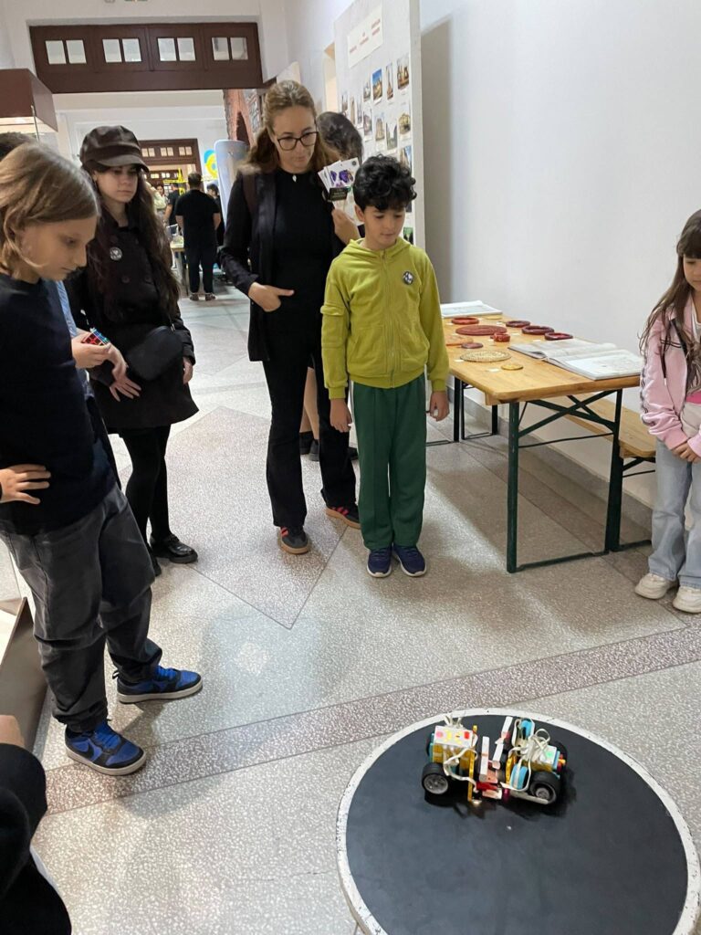 (VIDEO/FOTO) "A fost o seară memorabilă!". Noaptea Cercetătorilor, la Muzeul Județean Buzău 14 Muzeul Județean Buzău, Noaptea Cercetătorilor Europeni Buzău 2026