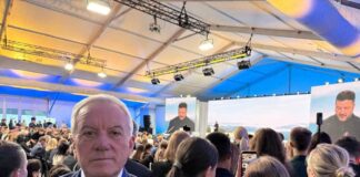 (FOTO) Primarul Toma, la Summit, alături de Nicușor Dan și Volodimir Zelenski. „Am fost înjurat ca la ușa cortului”