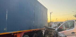 (FOTO) Grav accident în Vadu Pașii. Bărbat rănit