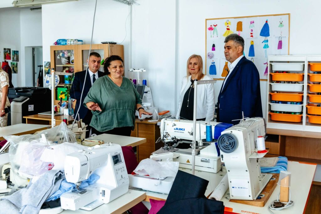 Marcel Ciolacu, mesaj de Ziua Educației: Le mulțumesc tuturor celor care, zi de zi, pun răbdare, pasiune și suflet în formarea noilor generații 3