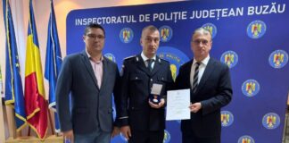 A salvat o femeie. Un polițist buzoian, distins cu Emblema de onoare a Ministerului Afacerilor Interne