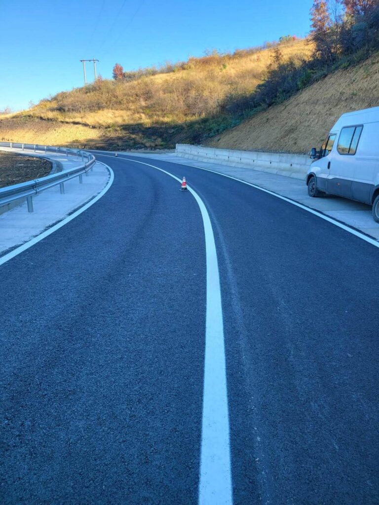 (FOTO) Marcel Ciolacu: Refacerea DJ 215A din Blăjani, finalizată 1 anunț Marcel Ciolacu refacere drum județean Blăjani, consolidare refacere drum județean afectat de alunecări de teren Blăjani