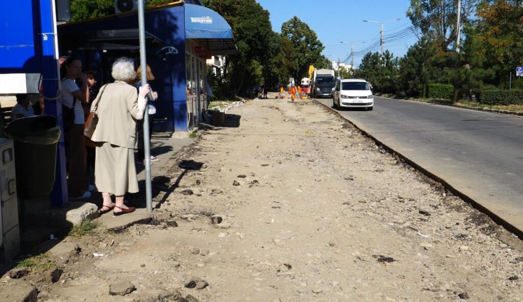 Continuă reabilitarea bulevardului Stadionului. Stația Trans Bus de la Filatură, relocată 1 reabilitare bulevardul Stadionului, stația Filatură Buzău relocare